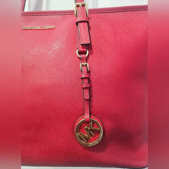 Michael Kors Large Jet Set Tote - GUC - Picture 2 of 13